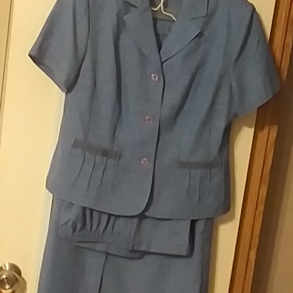 Pants and skirt suit